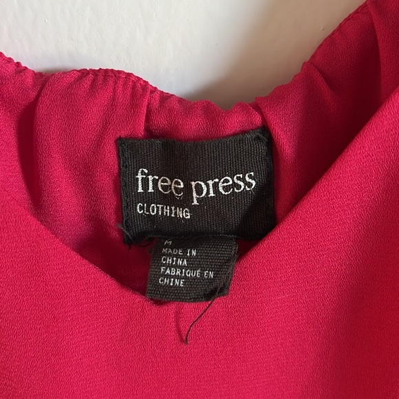 Hot pink spaghetti strap bodysuit - Picture 2 of 3